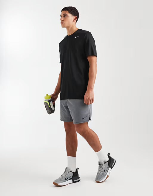 Nike Dry Fit Mens Top And Shorts Set Grey And Black Outfit BRAND NEW 🏴