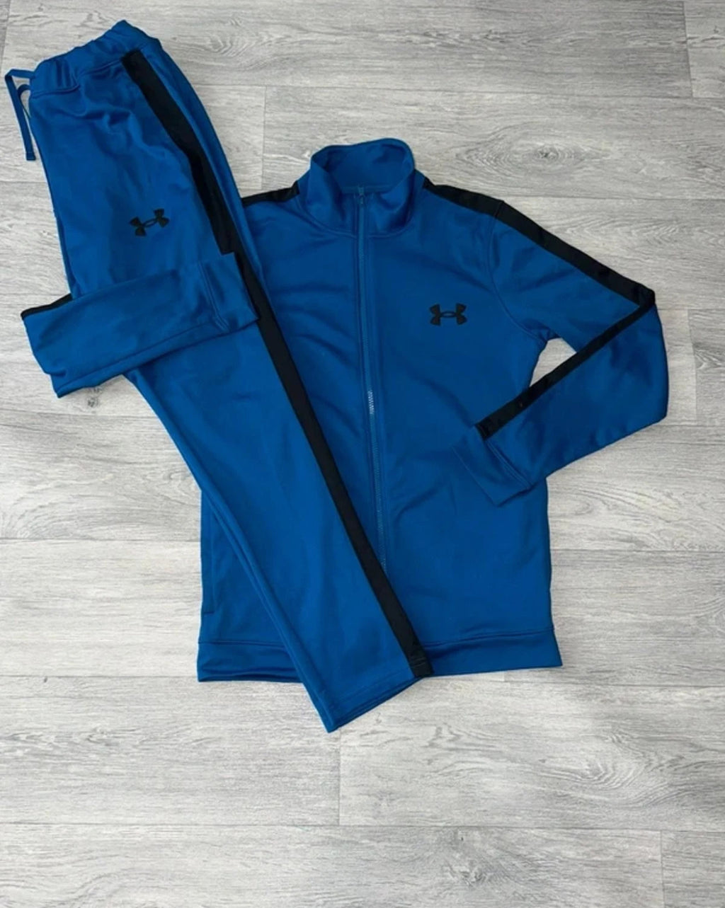 Under armour full Tracksuit☑️