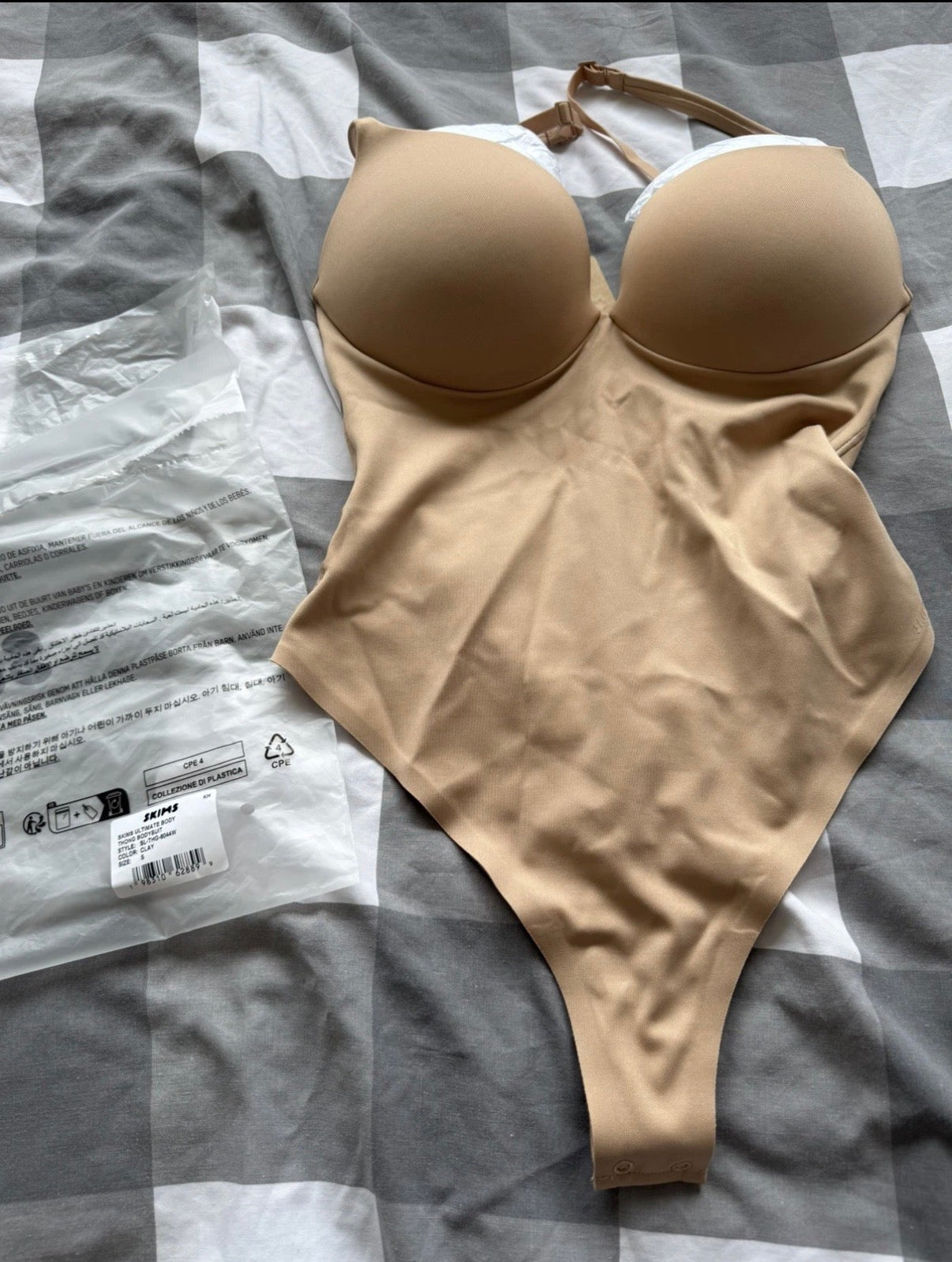 SKIMS Ultimate Push Up Thong Bodysuit, Clay, Size Small, BNWT ✅