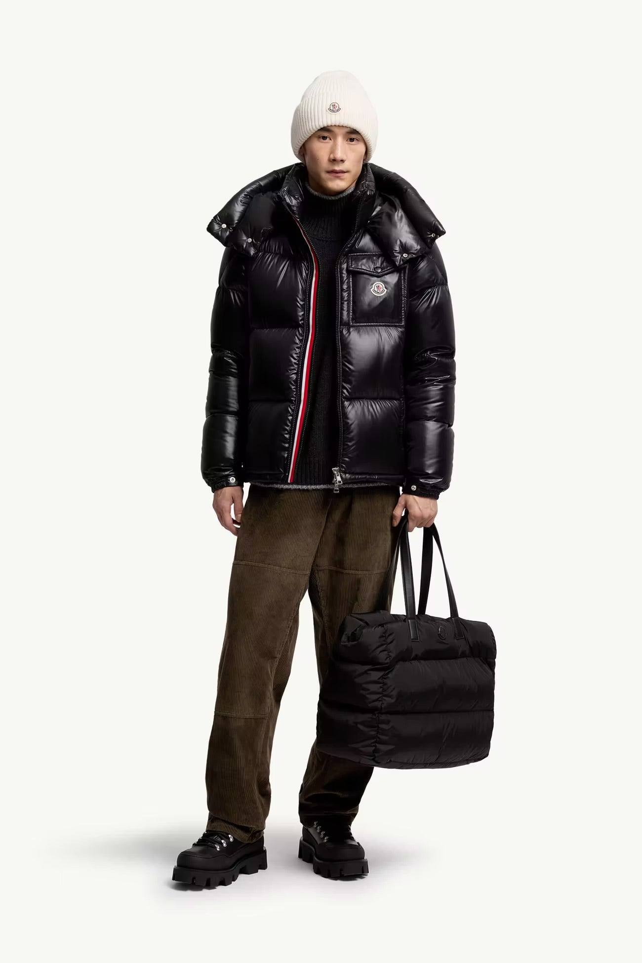 Moncler Montbeliard Hooded Short Down Jacket📲