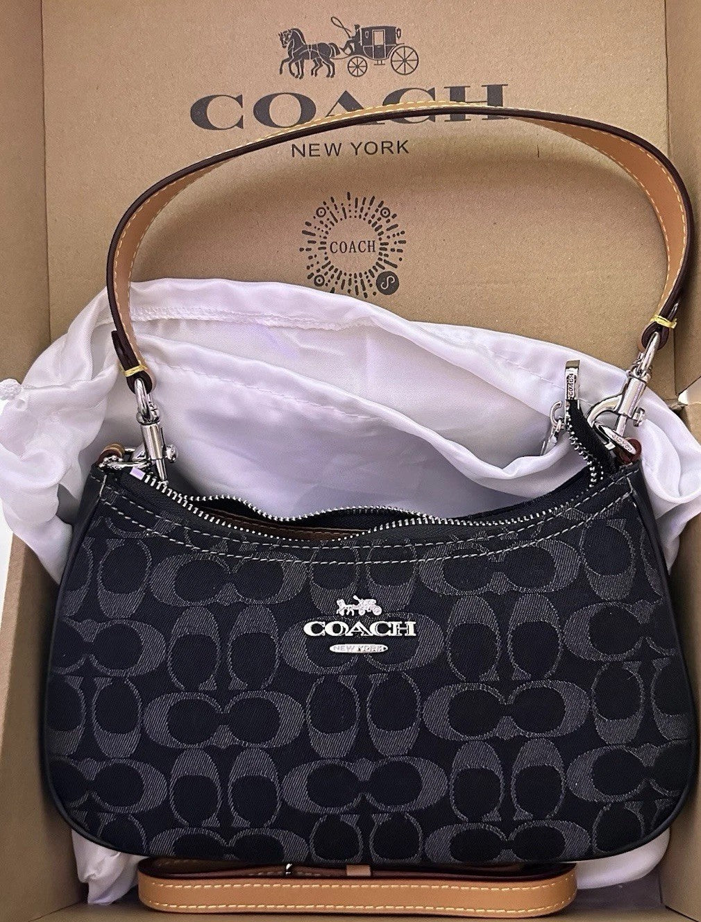Coach Denim/Natural Teri Shoulder Bag Signature Denim Black - New 🏴