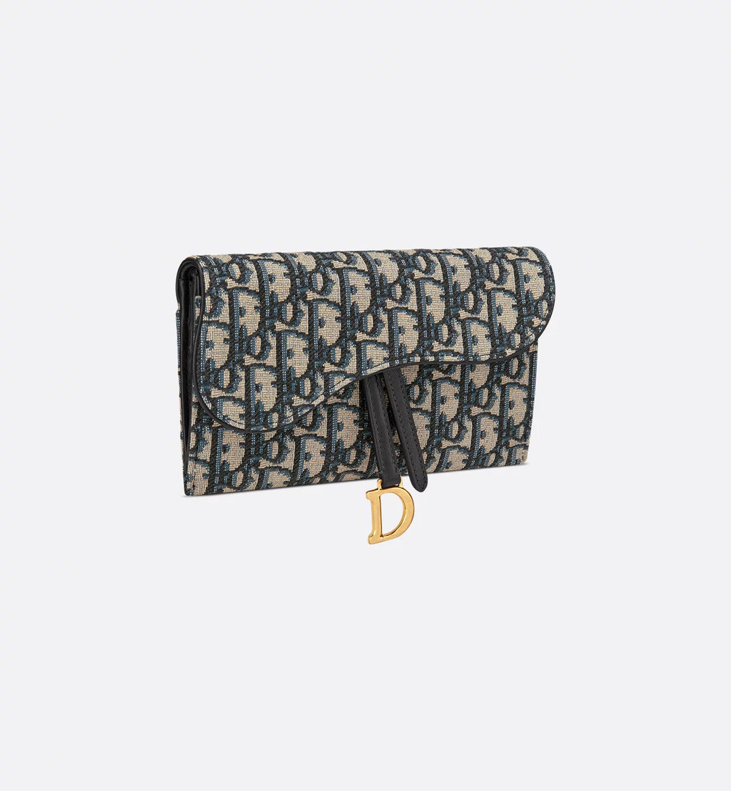 Small Saddle Pouch with Chain
Blue Dior Oblique Jacquard