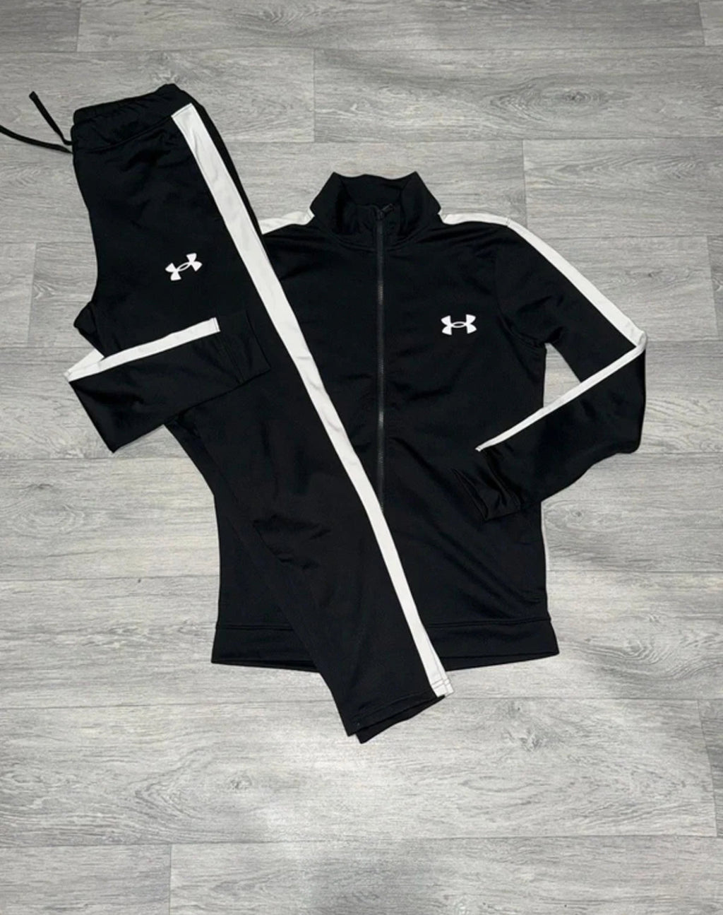 Under armour full Tracksuit☑️