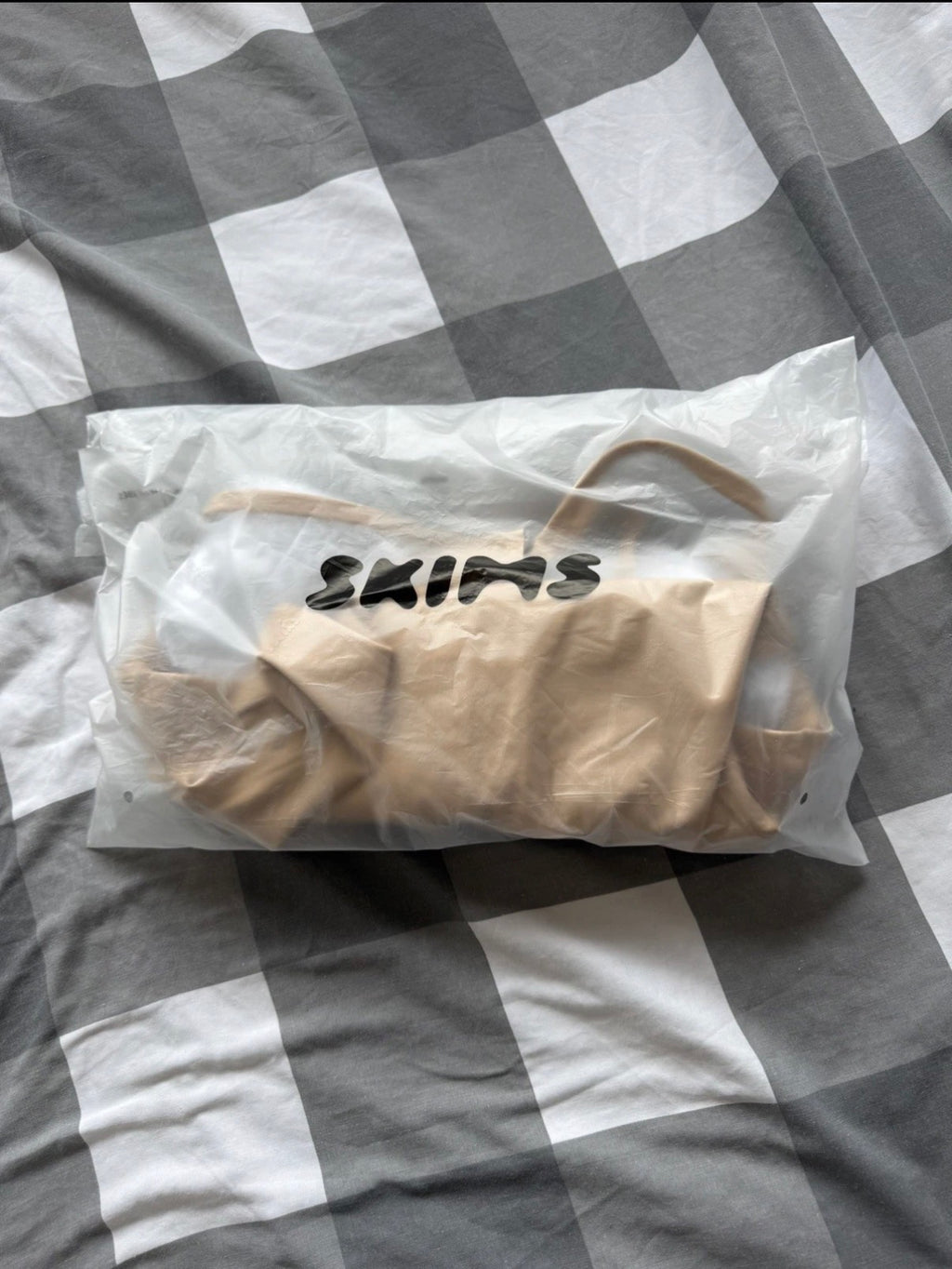 SKIMS Ultimate Push Up Thong Bodysuit, Clay, Size Small, BNWT ✅