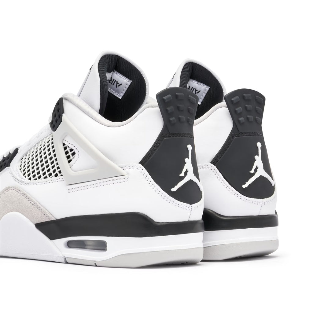 AIR JORDAN 4 MILITARY BLACK