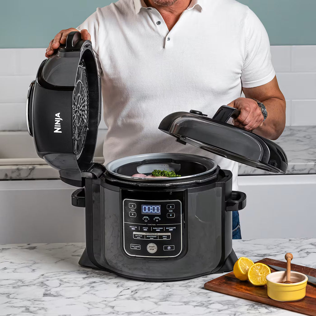 Ninja Foodi MAX Multi-Cooker | 7-in-1, Air Fryer - New🏴