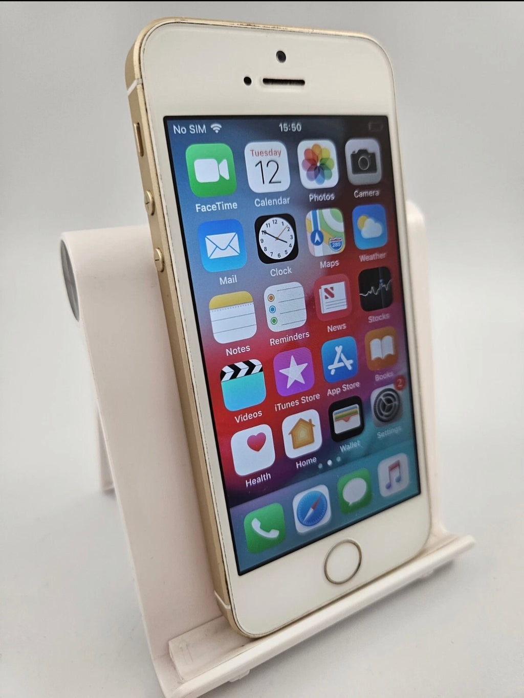 Apple iPhone SE Gold Unlocked 32GB 2GB RAM 4" IOS Touchscreen Smartphone🏴