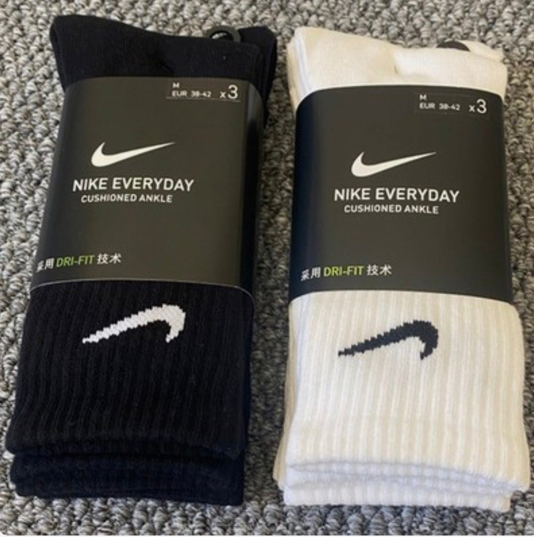 NEW Nike Dri-Fit 6-Pair Crew Socks - Cushioned for Gym & Sport-  Free Postage🏴