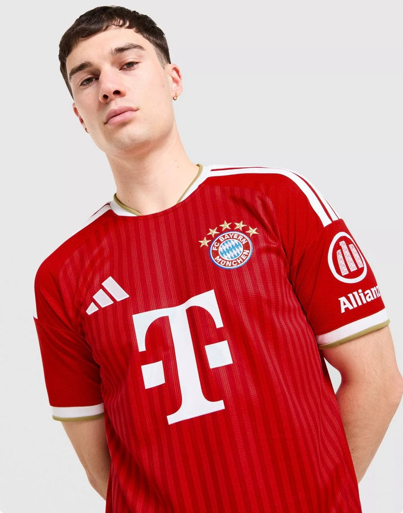 *Sale* - Bayern Munich (home) 26/27