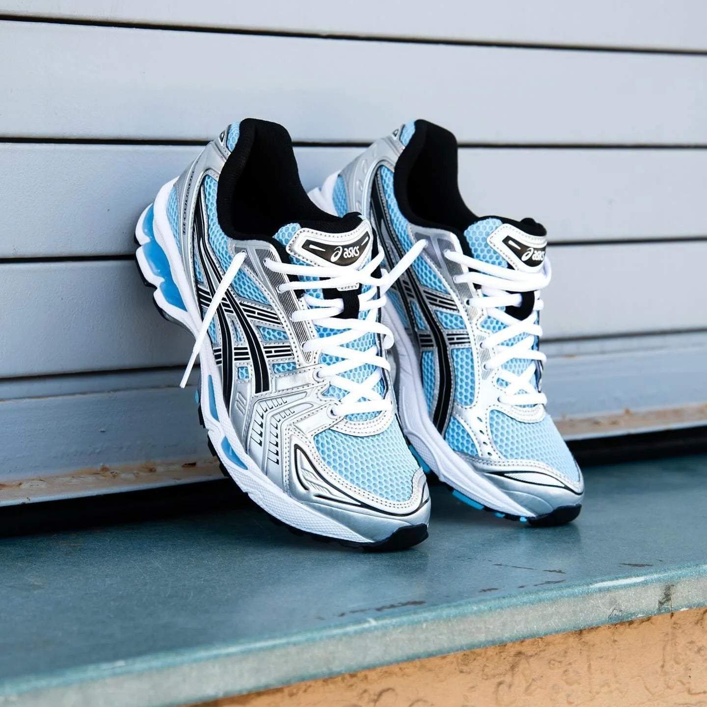 ASICS Gel Kayano - Size 9uk 🛍️
