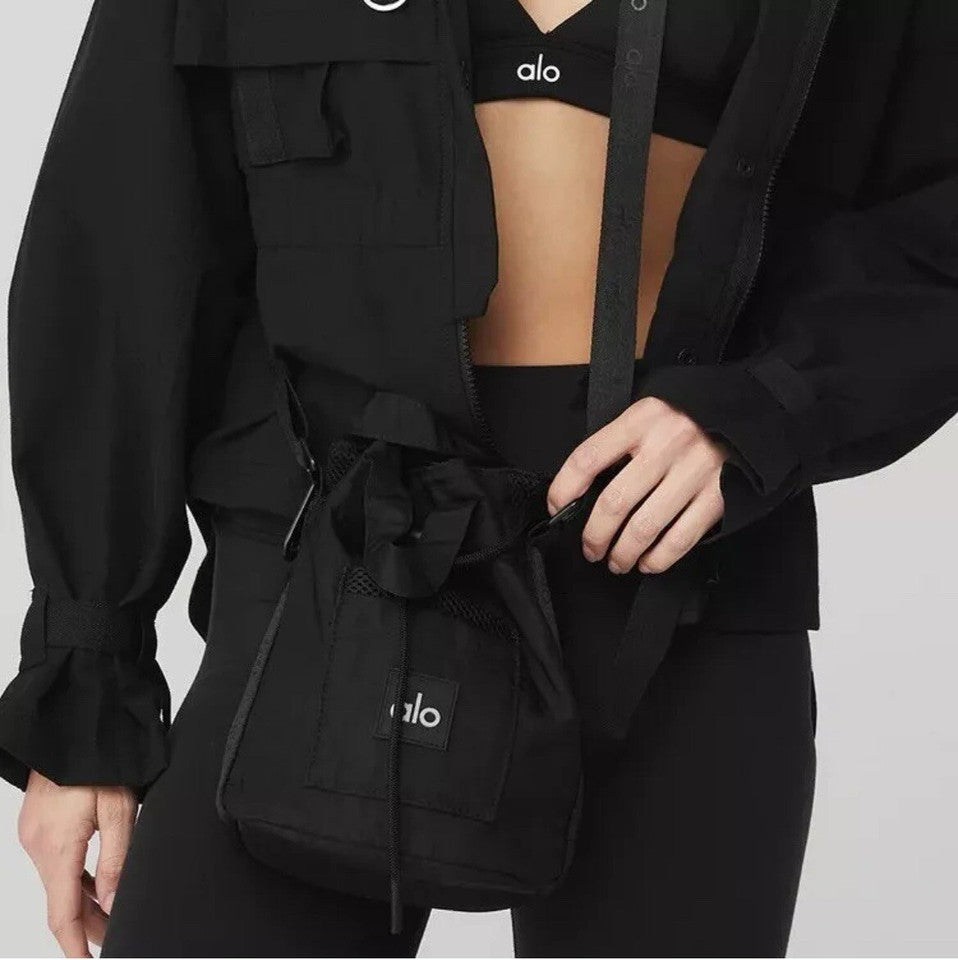 Alo Yoga Women's Bucket Bag - New 🏴