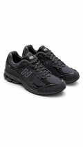 NEW BALANCE 2002R PROTECTION PACK - Authenticity Guaranteed