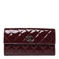 Genuine Chanel Timeless Classic leather quilted wallet on chain, shoulder bag, crossbody - Pre owned 🏴