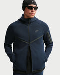 NIKE TECH FLEECE TRACKSUIT - Authenticity Guaranteed