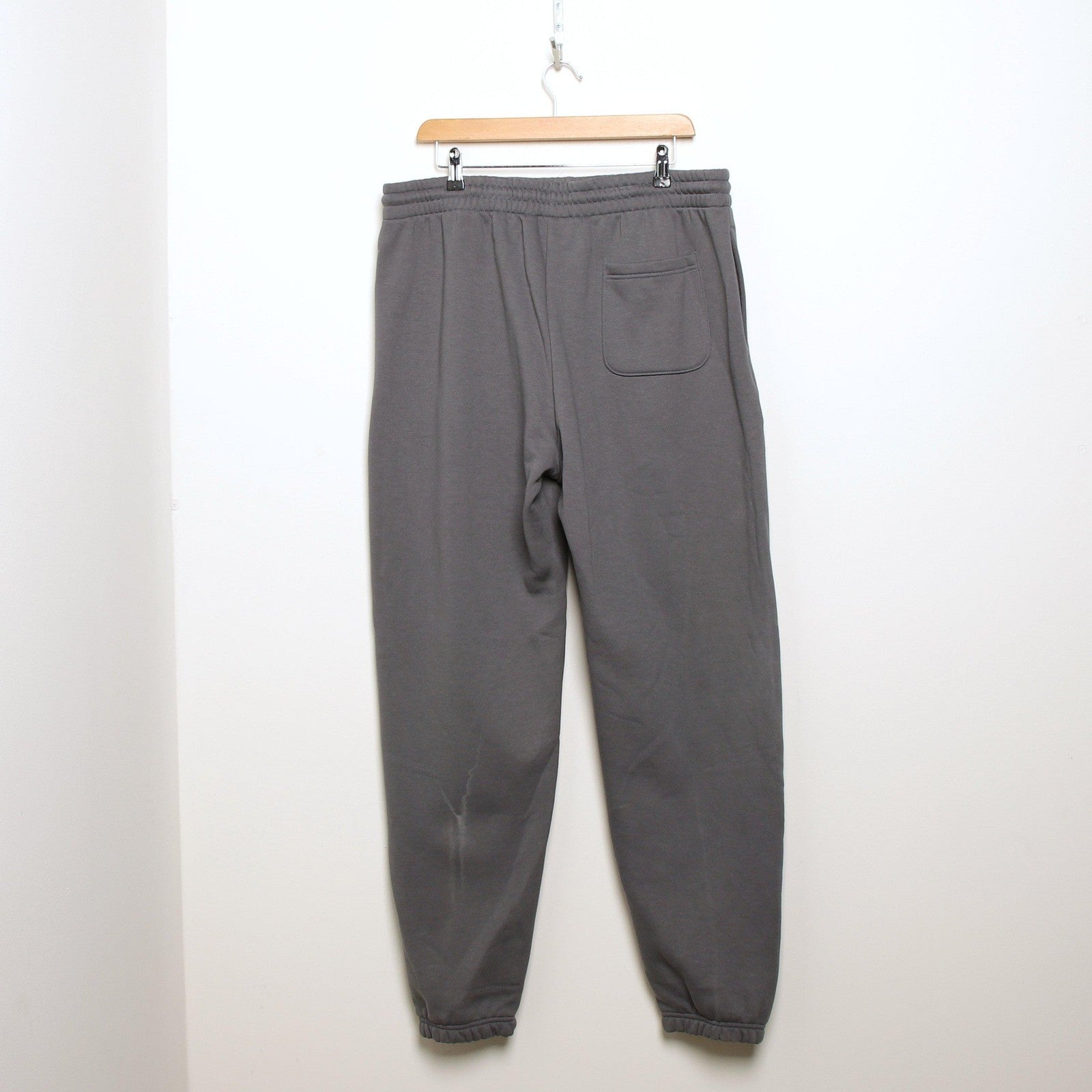 NEW BALANCE Linear Joggers Men's Grey - New with imperfections 🏴☑️