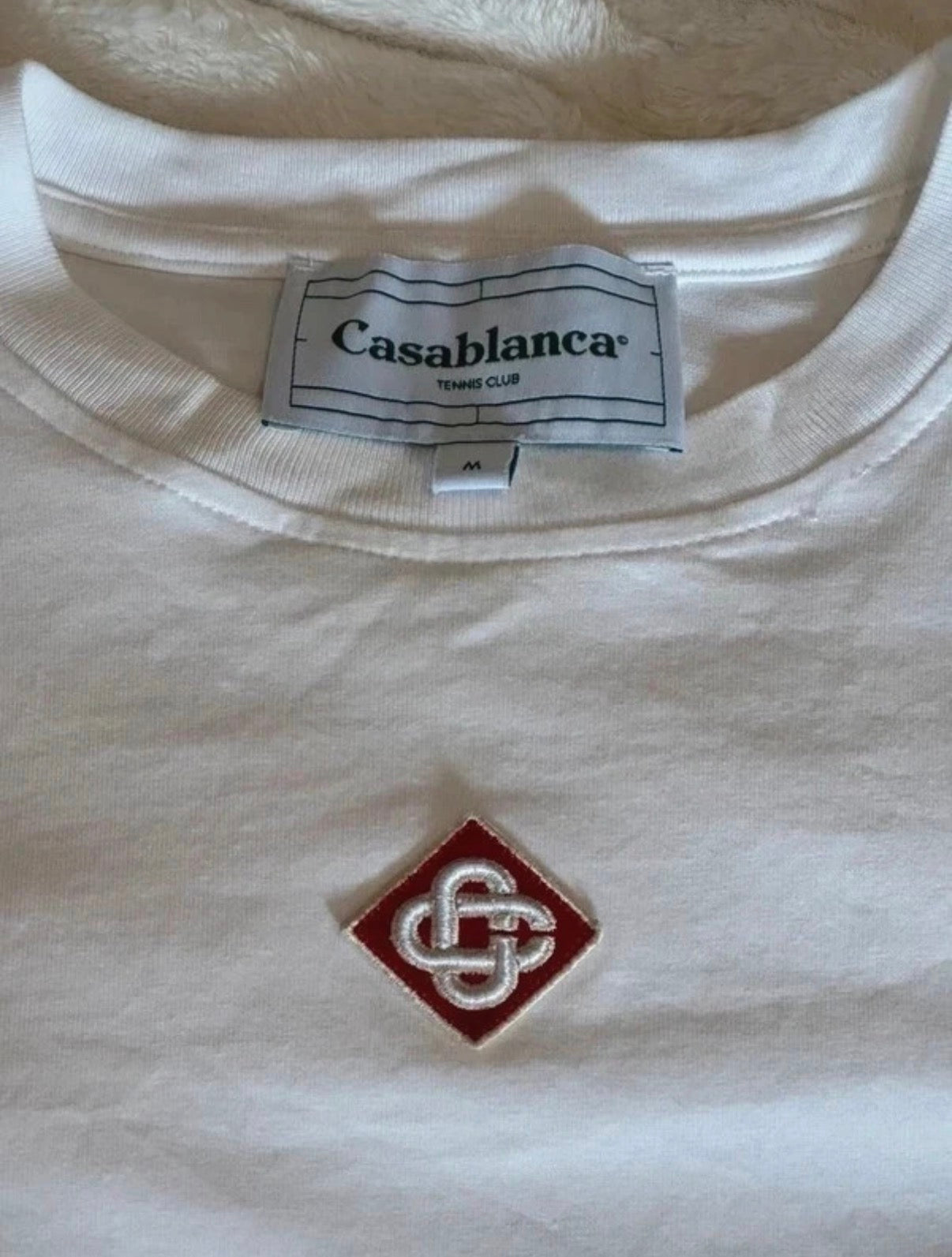 Casablanca Diamond Logo Patch T-Shirt
Cropped fit⚫️☑️
