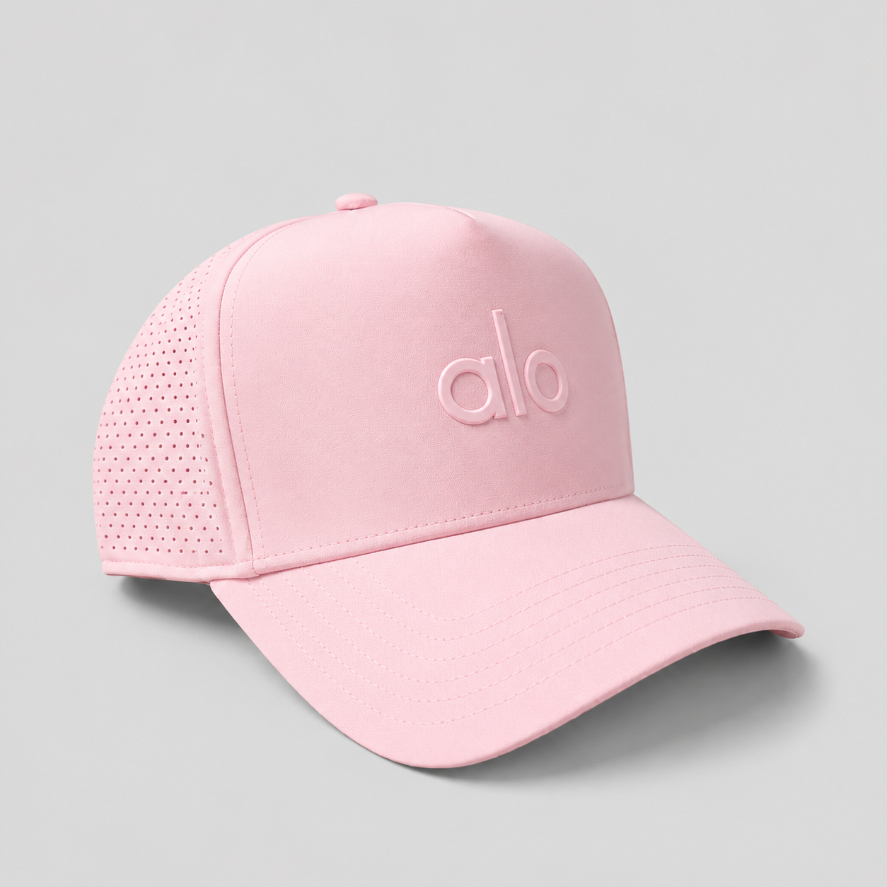 Women’s Alo Trucker hat