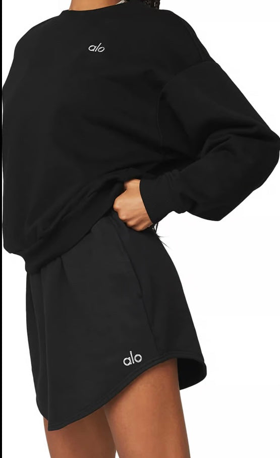 Alo 2 Piece Shorts And Junper Set Black