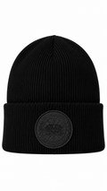 Canada Goose Men's Plain Wool Disc Toque Beanie Black Badge