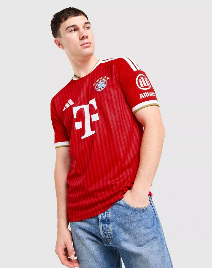 *Sale* - Bayern Munich (home) 26/27