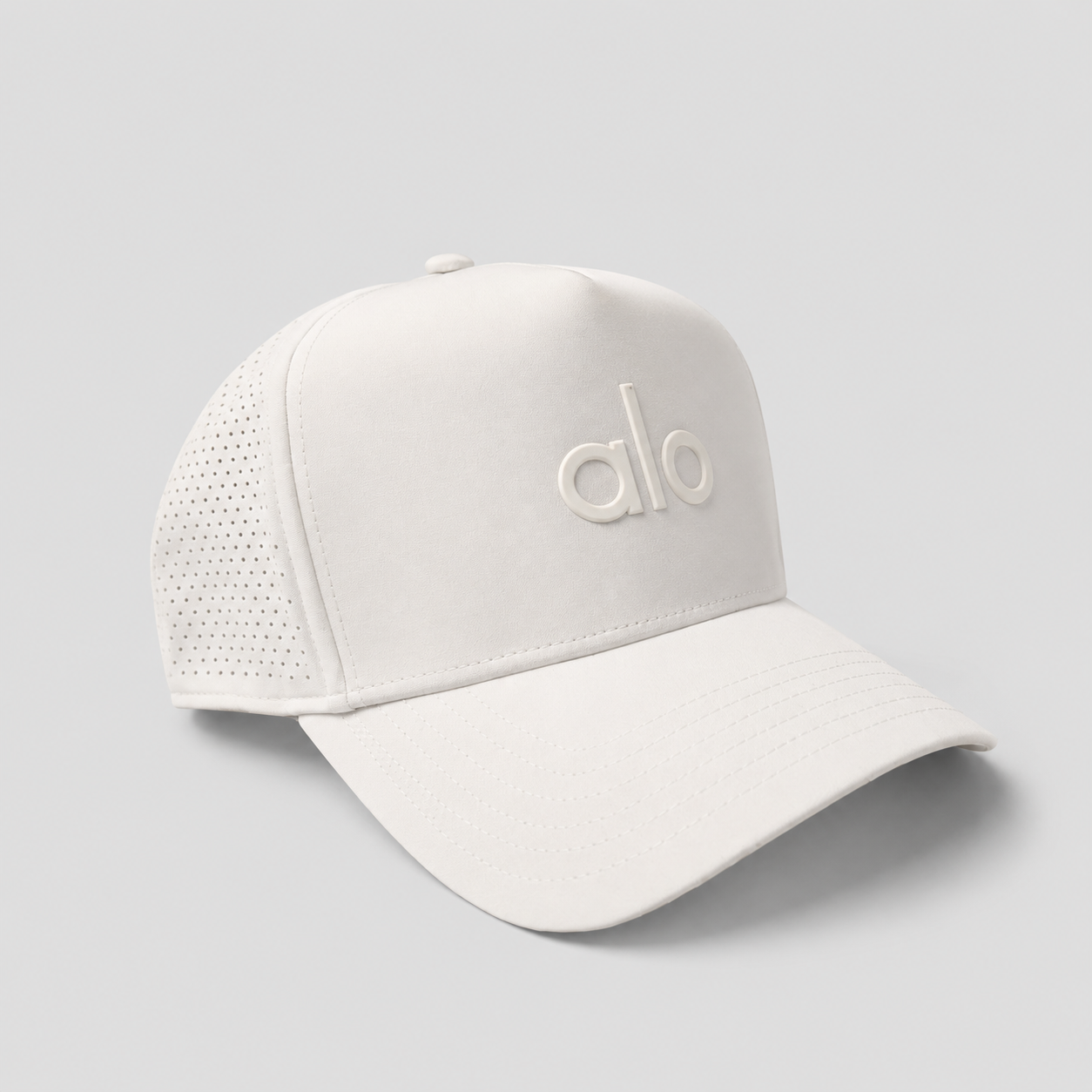Women’s Alo Trucker hat