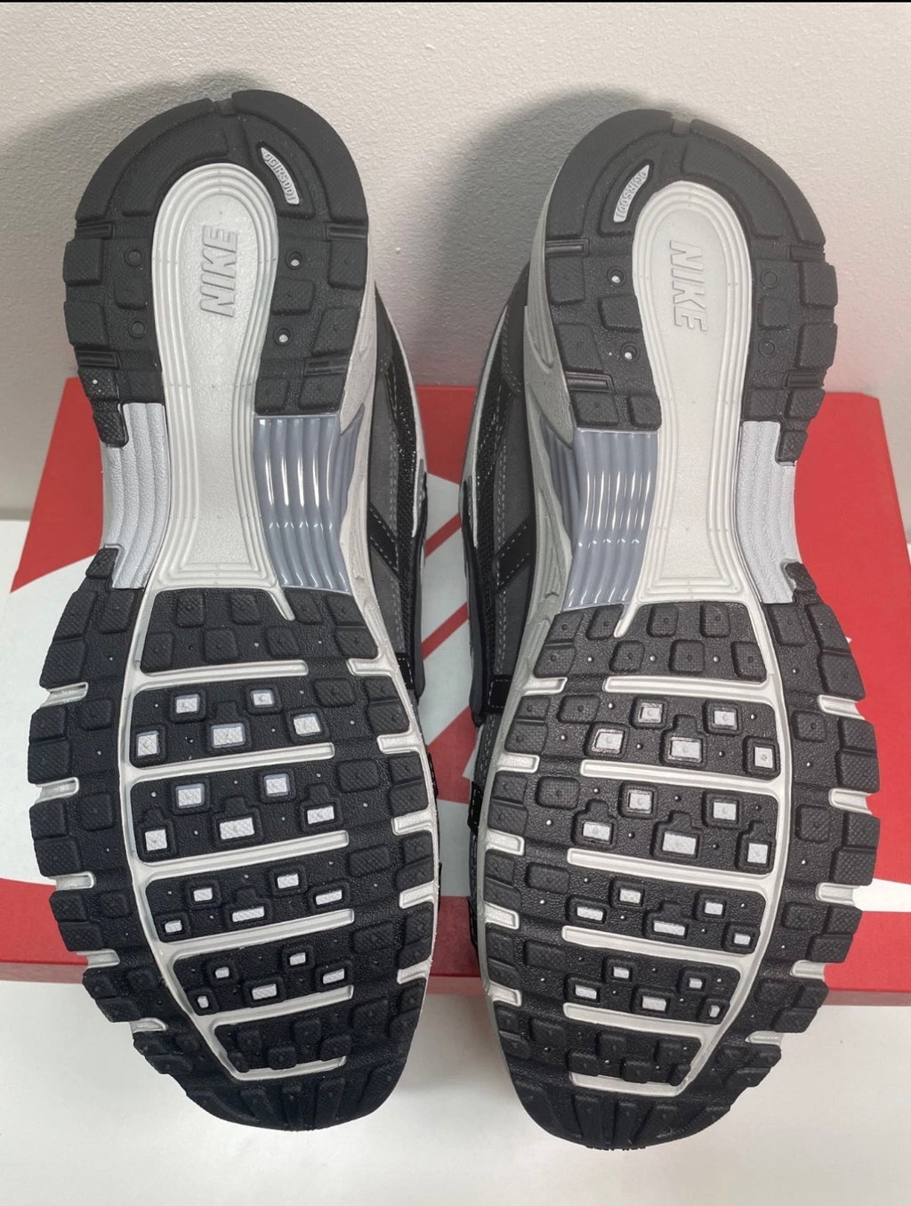 Nike P-6000 Winterised Anthracite Smoke Grey - All Sizes Mens Trainers Brand New⚫️