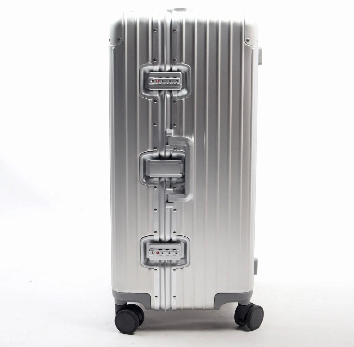 30" Premium Full Aluminium Suitcase Trunk Style Check In Spinner Case - Silver