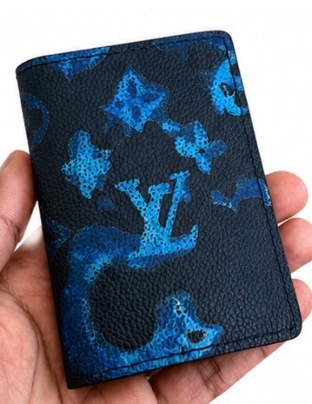 LV Men’s Card Holder