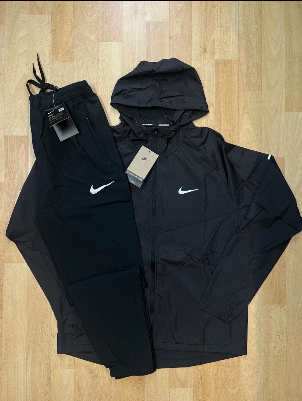 Nike Miller Windbreaker Runner Full Tracksuit Set S-M-L⚫️