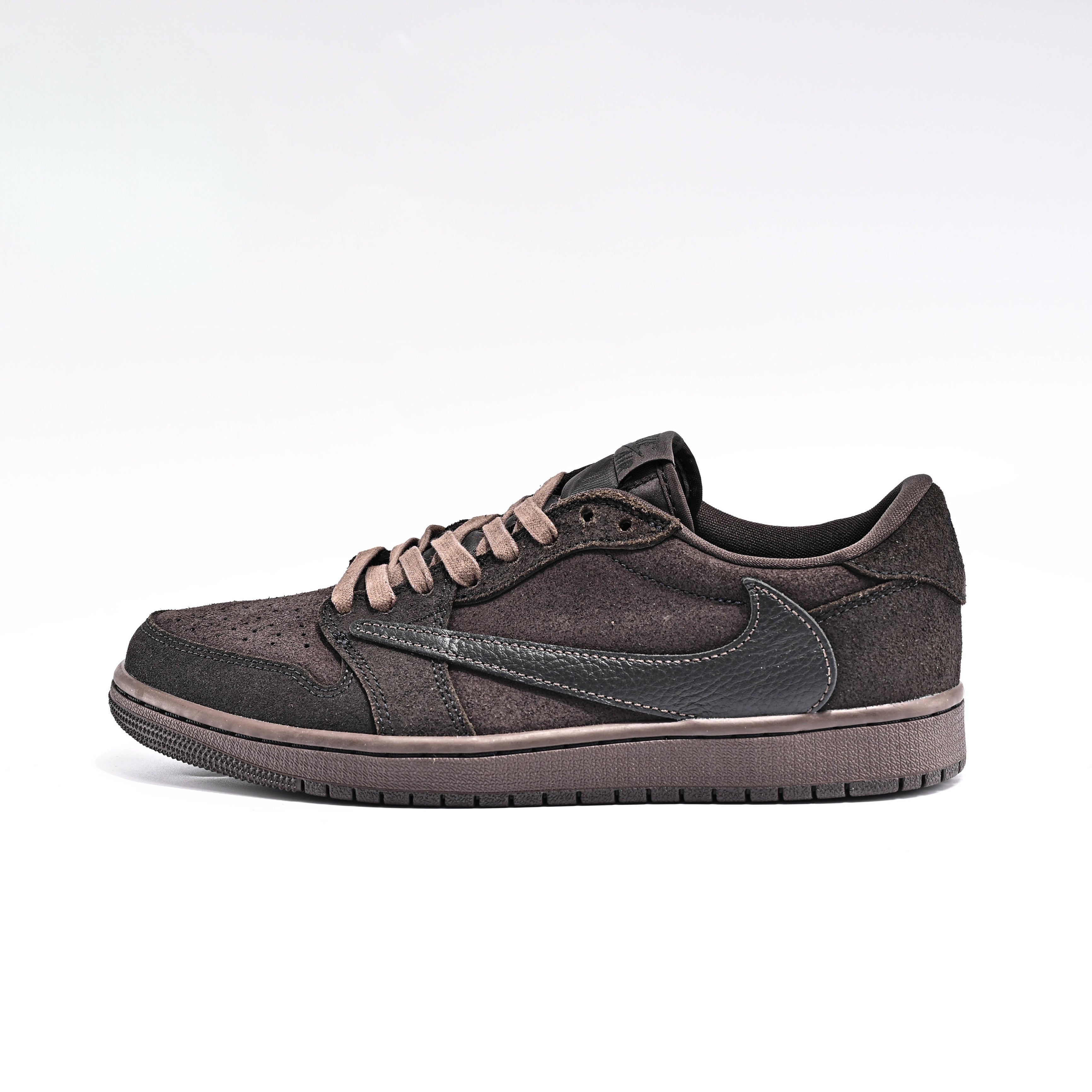 Jordan 1 Low x Travis Scott - Velvet Brown