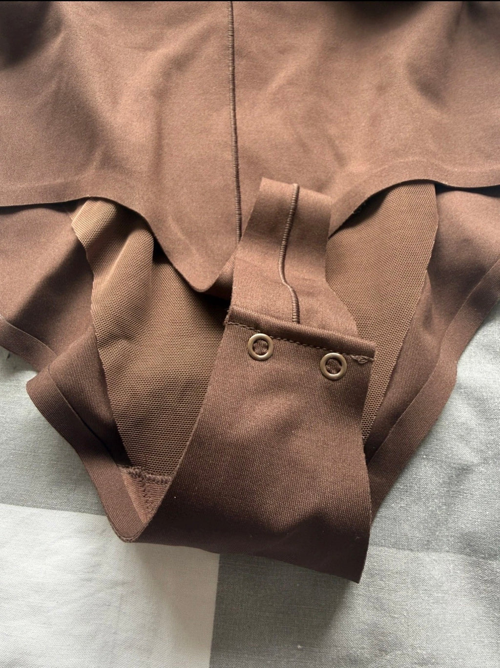 SKIMS Ultimate Push Up Thong Bodysuit, Cocoa, Size Large, BNWT ✅