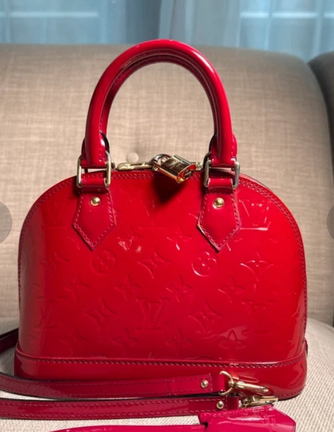 Louis Vuitton Alma BB☑️