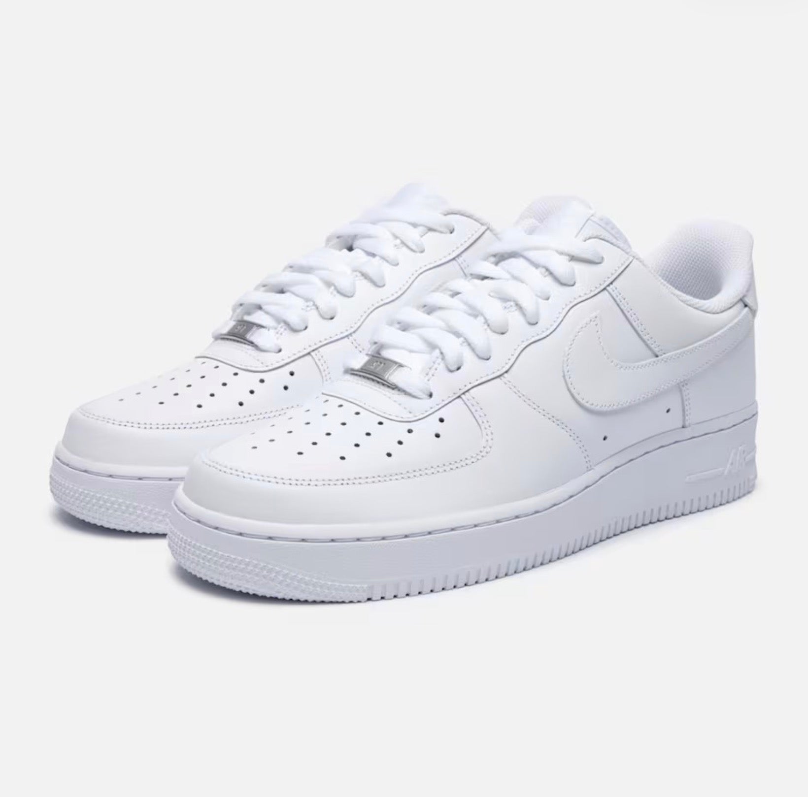 Nike Air Force 1 '07 Low Triple White New 🏴