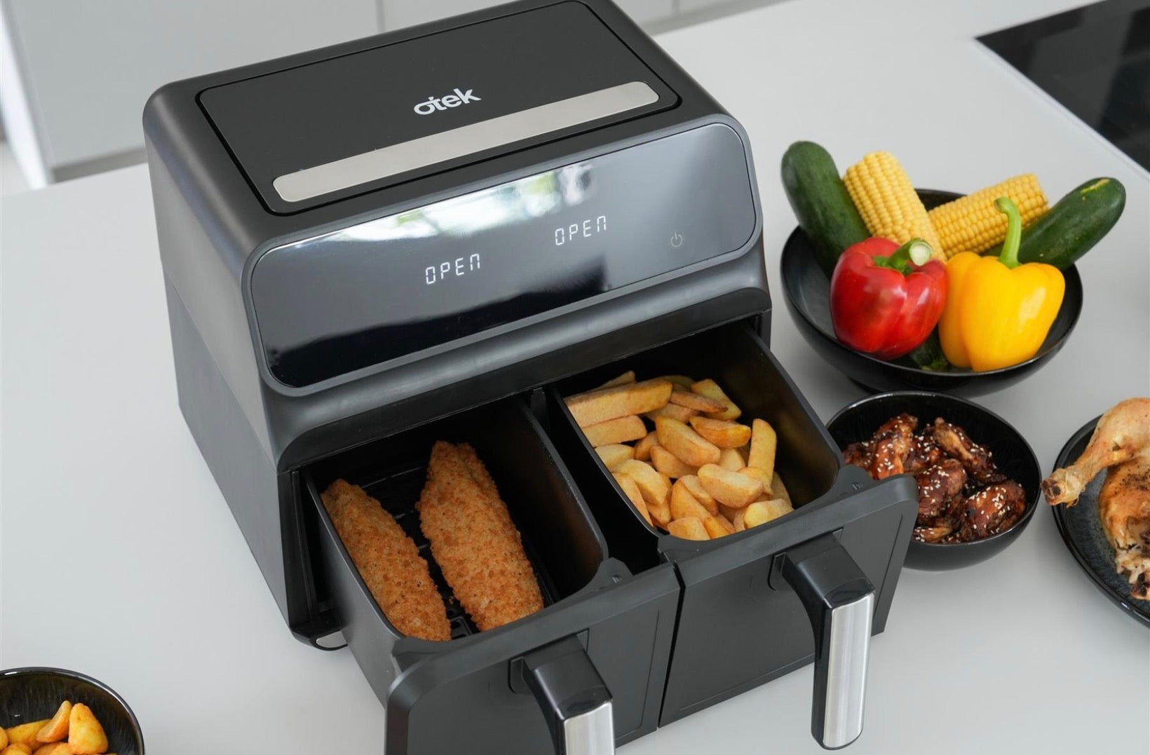 Otek 8L Large Air Fryer 1700W, Dual Zone, Low Fat/Oil Free, Touch Display - new 🏴
