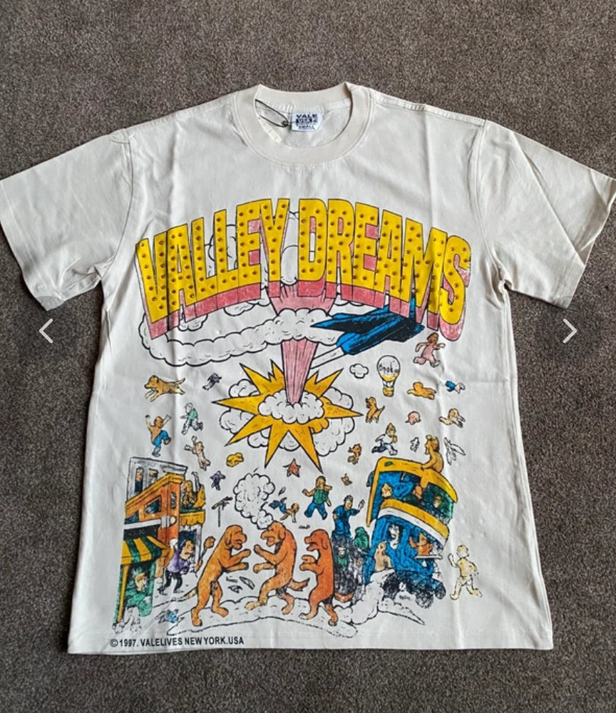 Valley dreams t-shirt ‘world tour’☑️