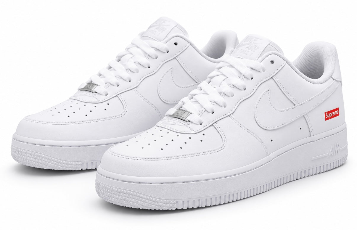 Nike Airforce 1’s White Supreme Size - 8.5