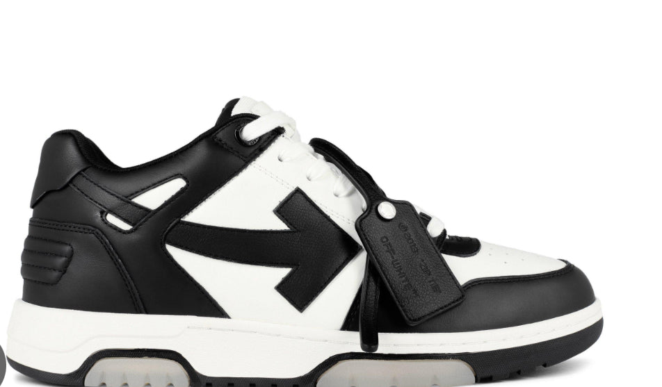 Off-White Men's Trainers ☑️