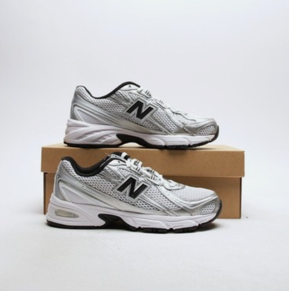 NEW BALANCE 740 Women's Pure Silver Trainers