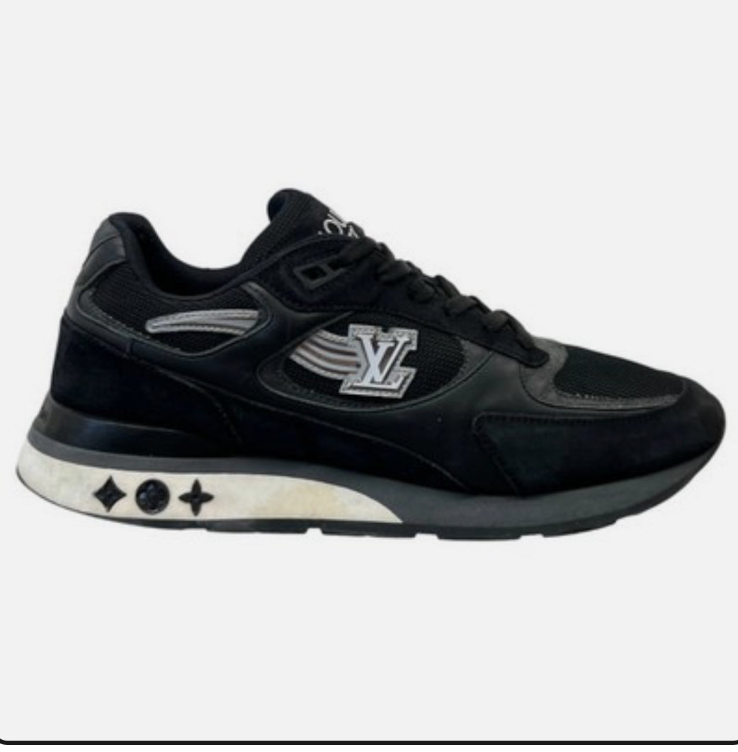 Louis Vuitton Men's Run Away Low Trainers Black☑️