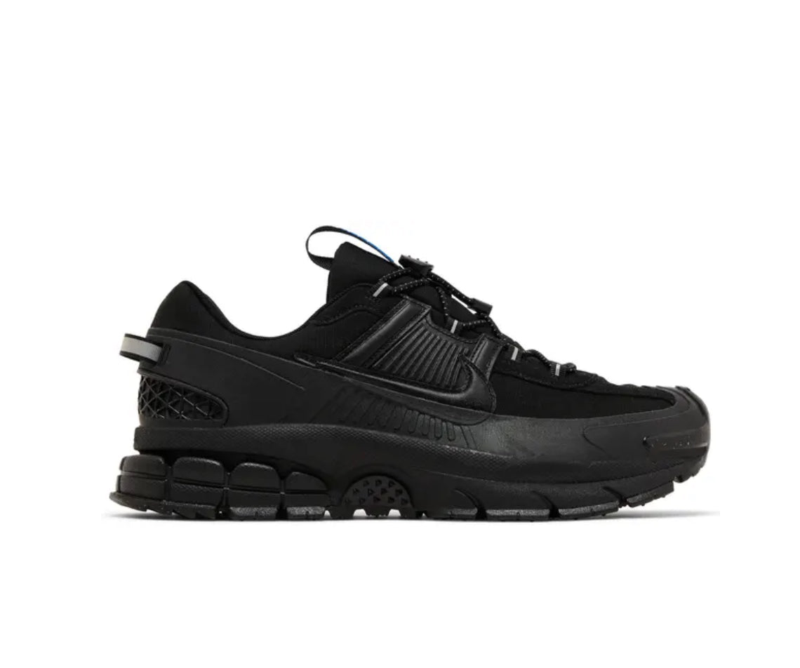 Nike Zoom Vomero 5 Roam Winterized Black