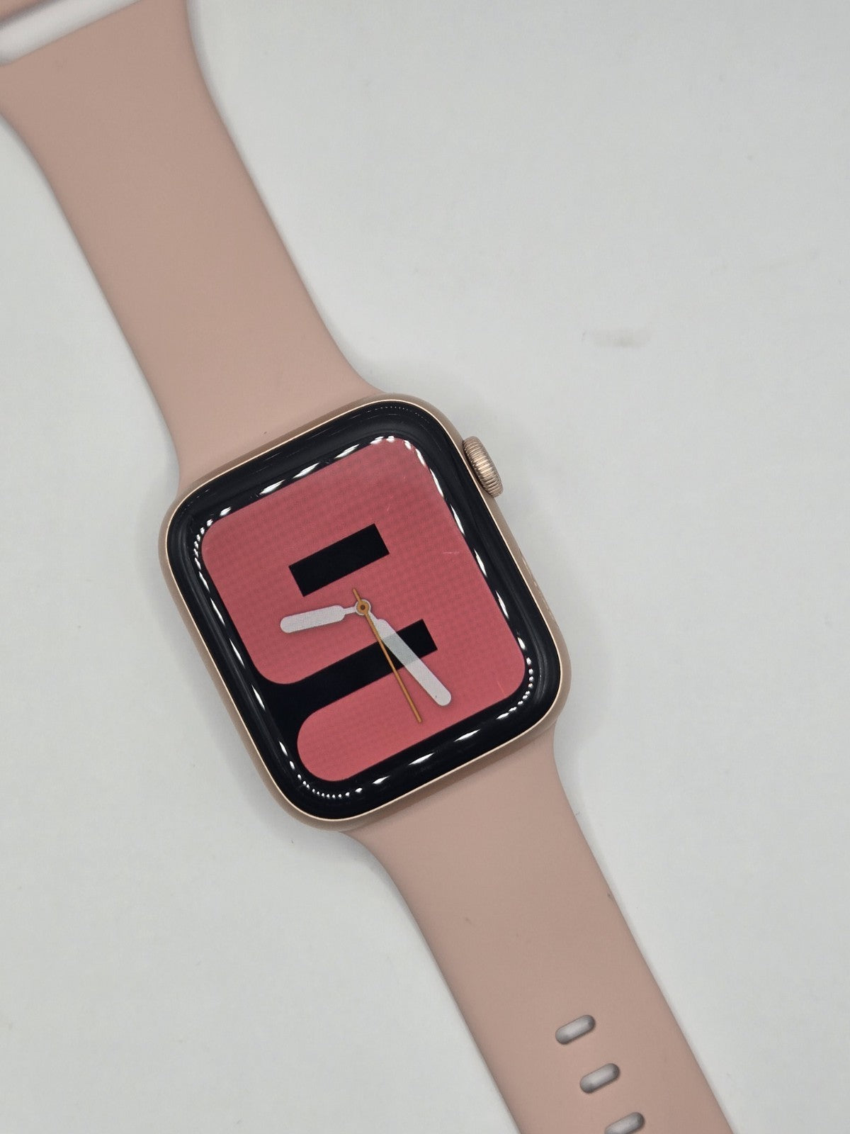 Apple Watch Series 5 44mm Gold GPS - Used 🏴
