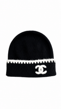 Chanel CC Logo Laciness Beanie
Black/White in Wool