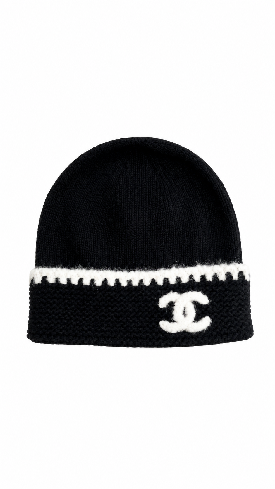 Chanel CC Logo Laciness Beanie
Black/White in Wool