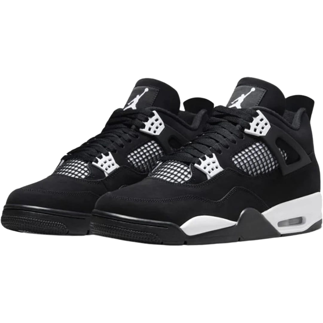White Thunder Jordan 4s - UK 9⭐️