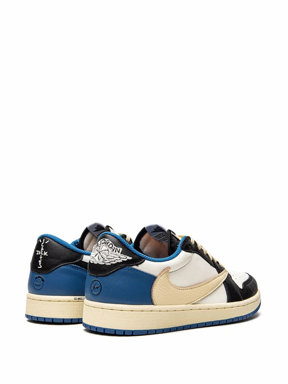 Jordan
x Travis Scott x Fragment Air Jordan 1 low sneakers - Like new 📞