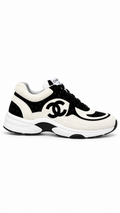 CHANEL CC RUNNER EMBOSSED BLACK WHITE - Authenticity Guaranteed