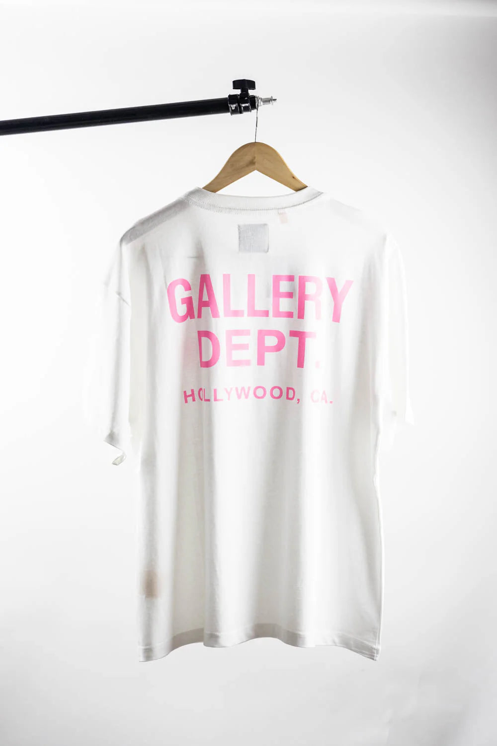Gallery Dept. Pink Logo T-Shirt - White - Medium 🌀