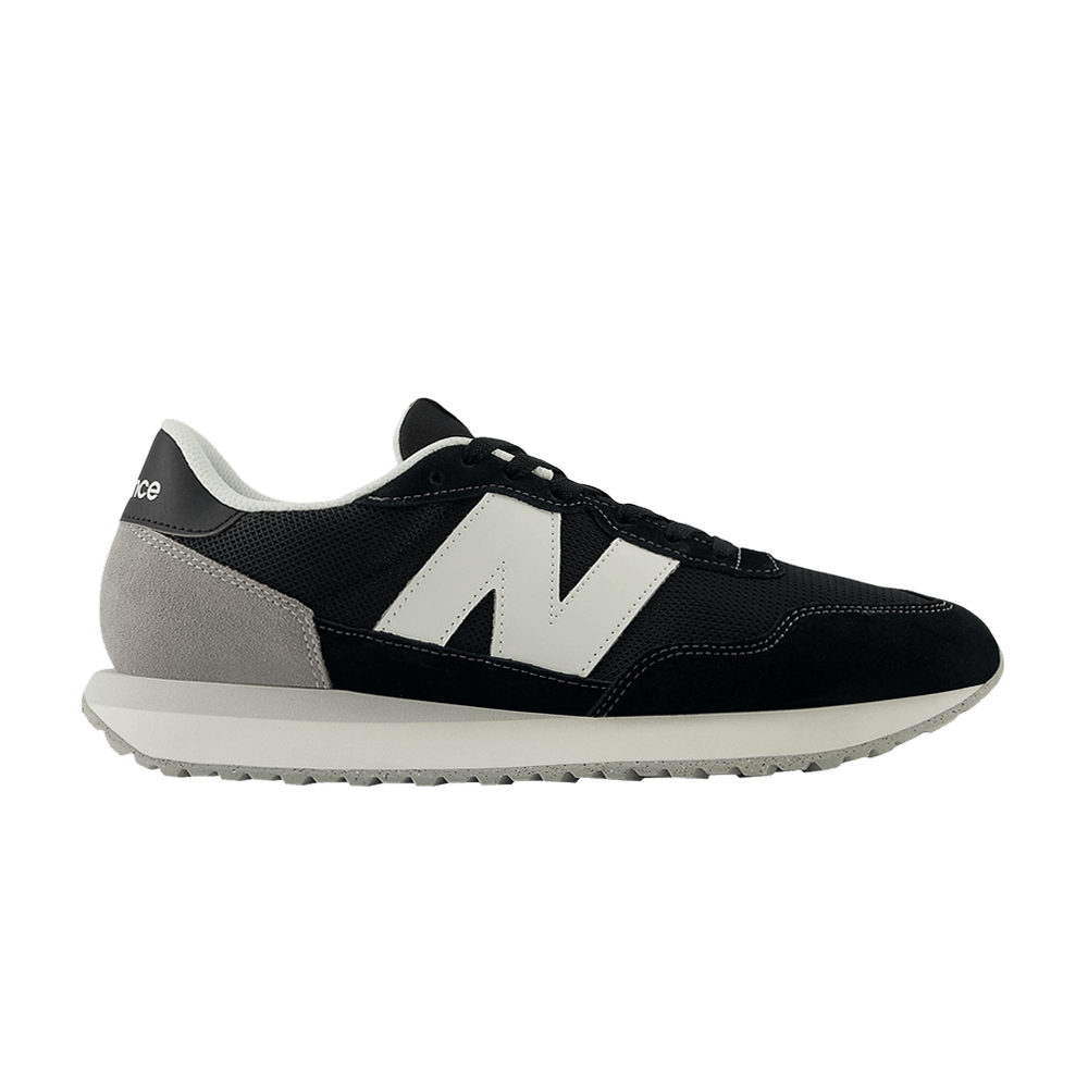 New Balance Black Grey Trainers Sneakers