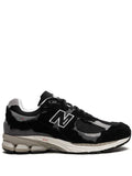 New Balance 2002R black white trainers