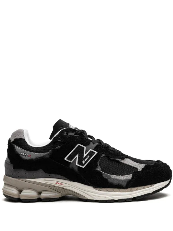 New Balance 2002R black white trainers